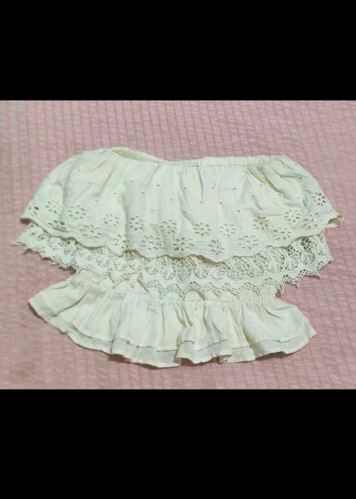 American eagle Lace Trim Crop Top