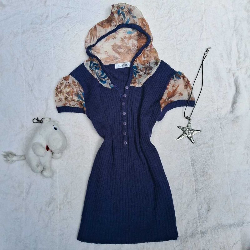 y2k vintage fitted  Blue Floral Accent top
