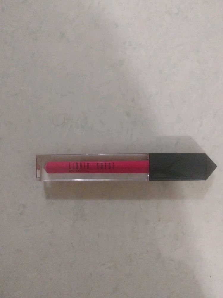 Lipstick With 1 box