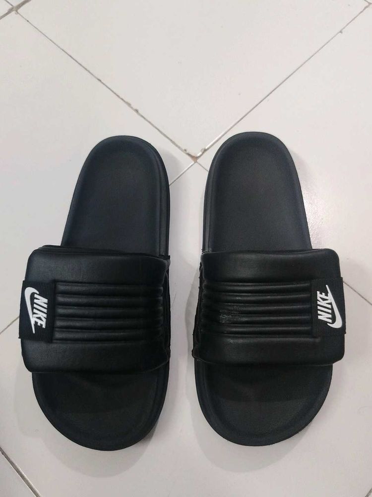 Nike Slides Black Size Uk 7 Daily Wear