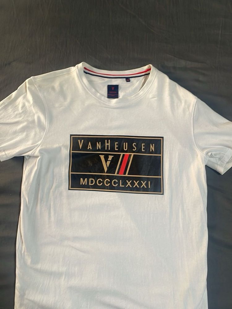 Van Heusen Graphic Tee