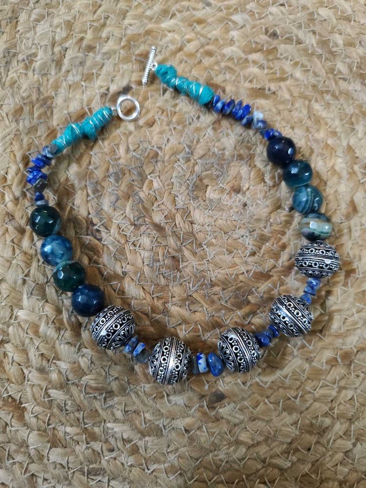 Classy Onyx And Lapis Lazuli Choker