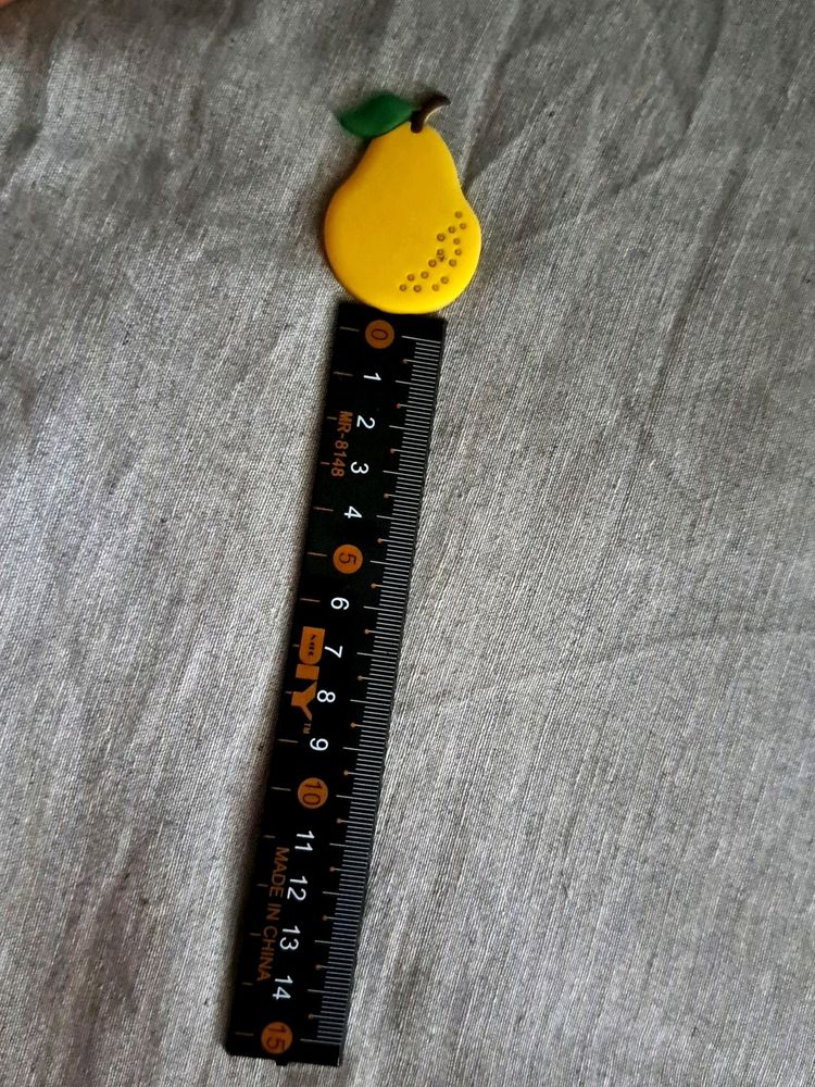 Yellow 🍐 15 Cms Cute Ruler
