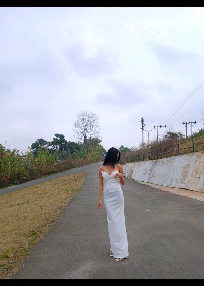 Elegant White Maxi Dress
