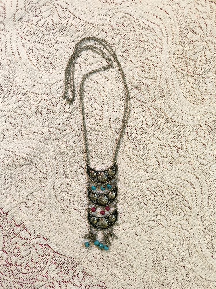 Necklace &amp; Chokers