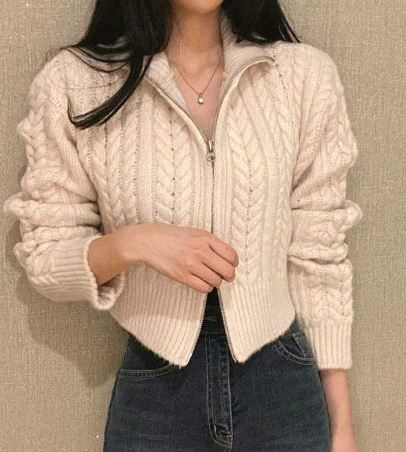 Cable Knit Zip-Up Cardigan