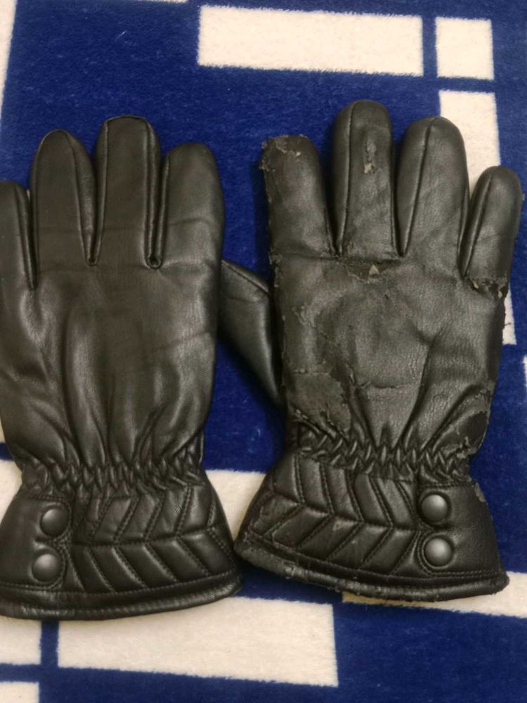Leather Gloves