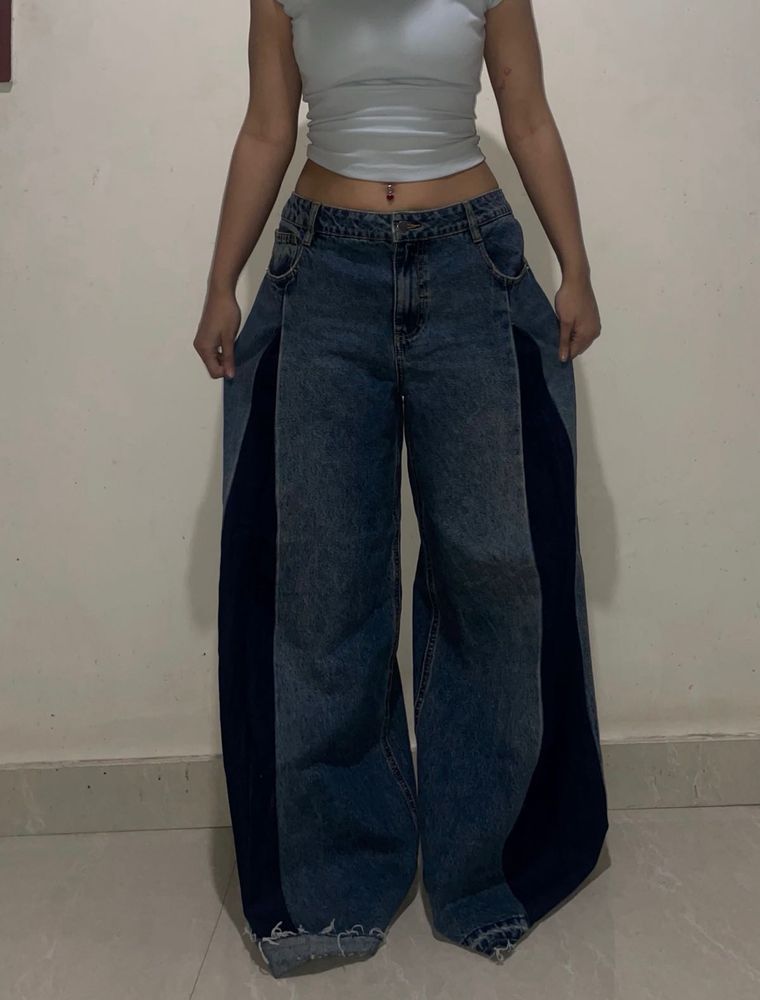 Unique Two-Tone Wide Leg Jeans