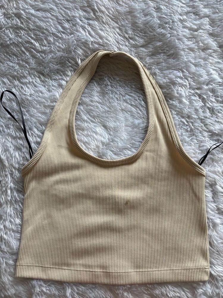 Combo of H&amp;M Beige Halter Top &amp; Crop To