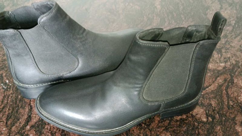 Black Leather Boots