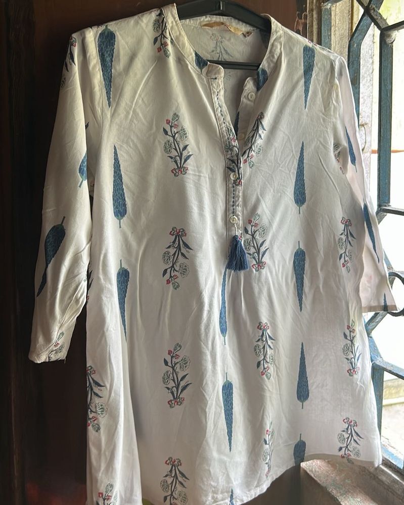 Short Kurti