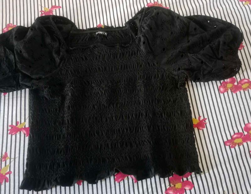 Black Puff Sleeve Top