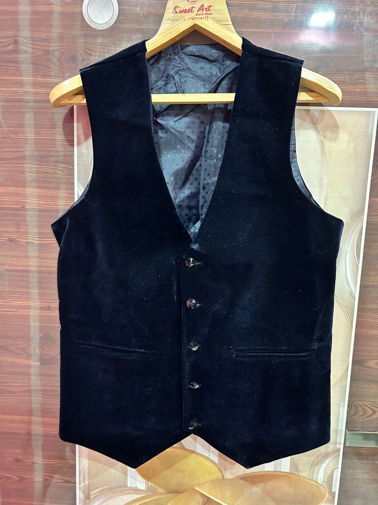 Men’s Velvet Waistcoat