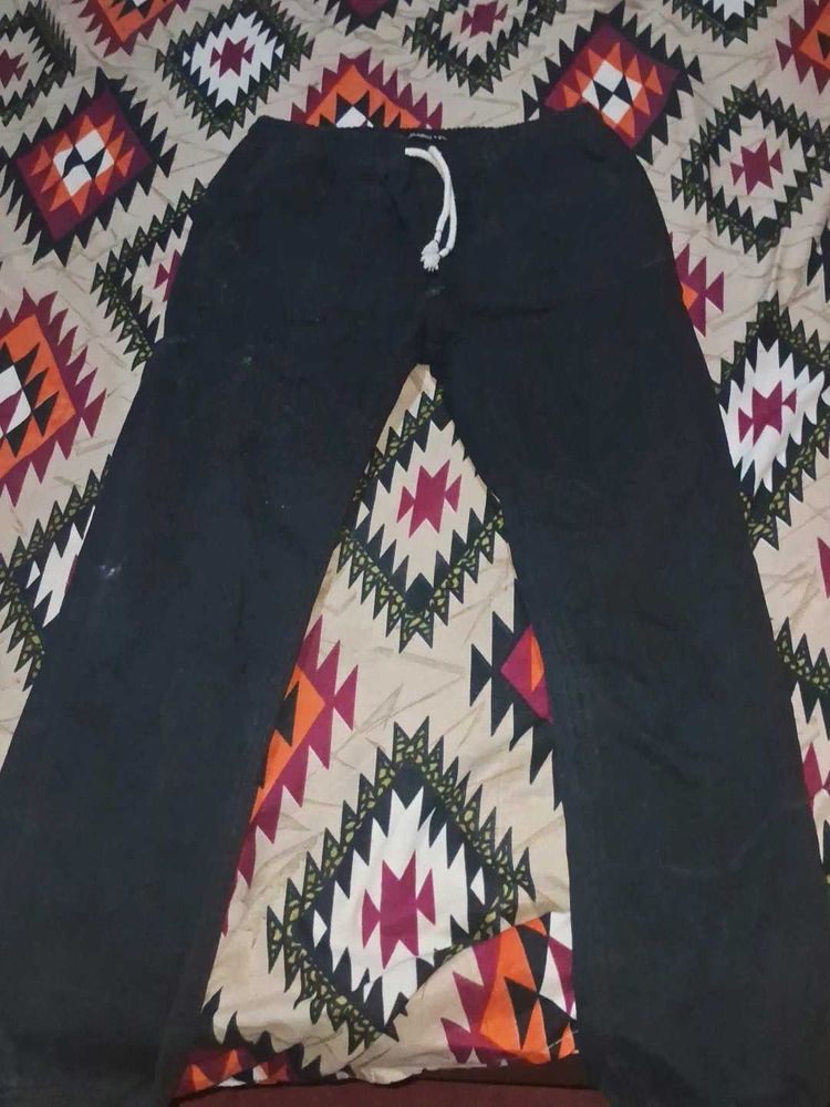 Zudio Comfy Black Cargo Pants