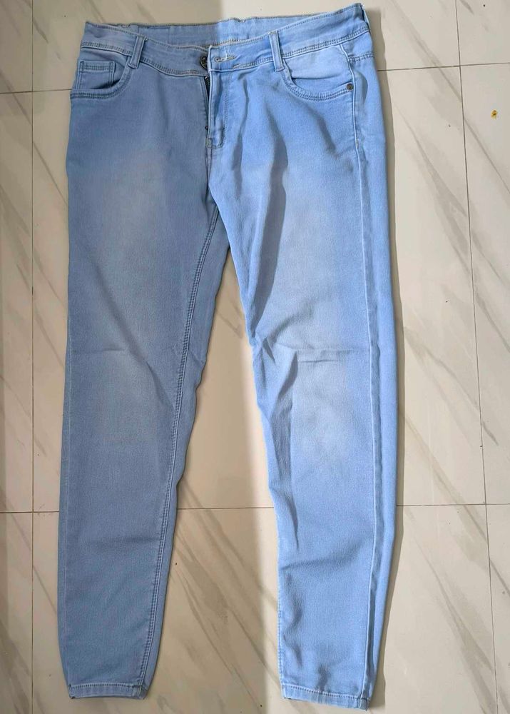Light Wash Denim Jeans