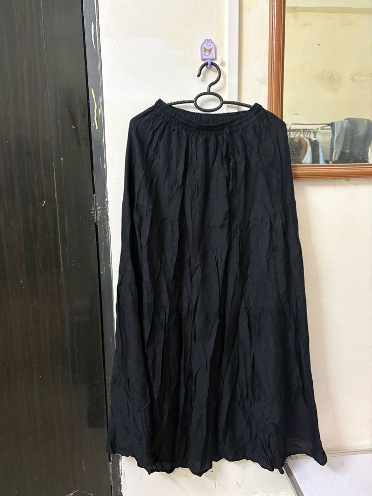 Elegant Black Midi Skirt