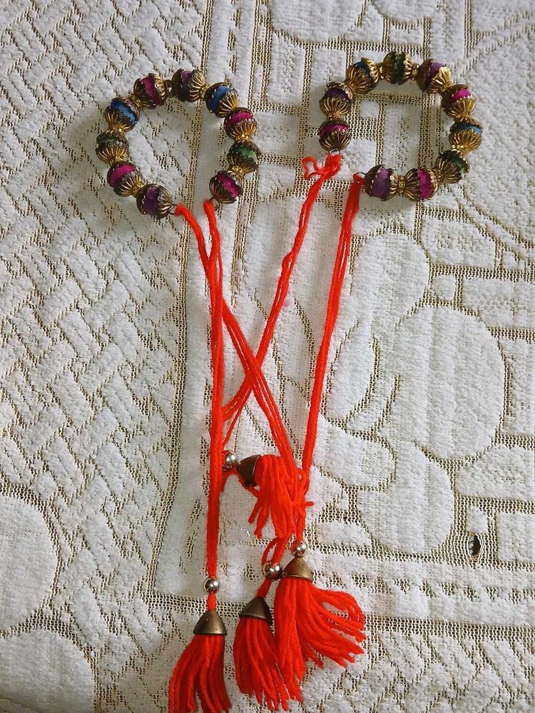 2 Bangles / Bracelets