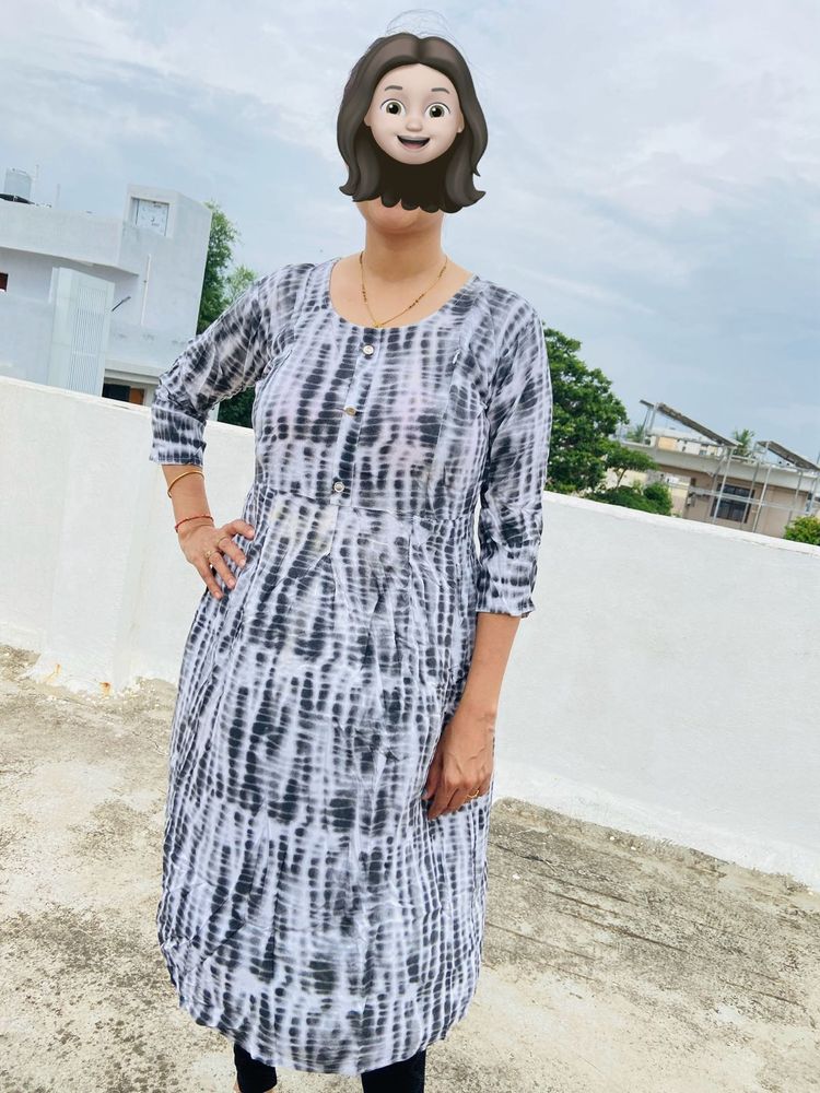 Black&amp; With Kurti