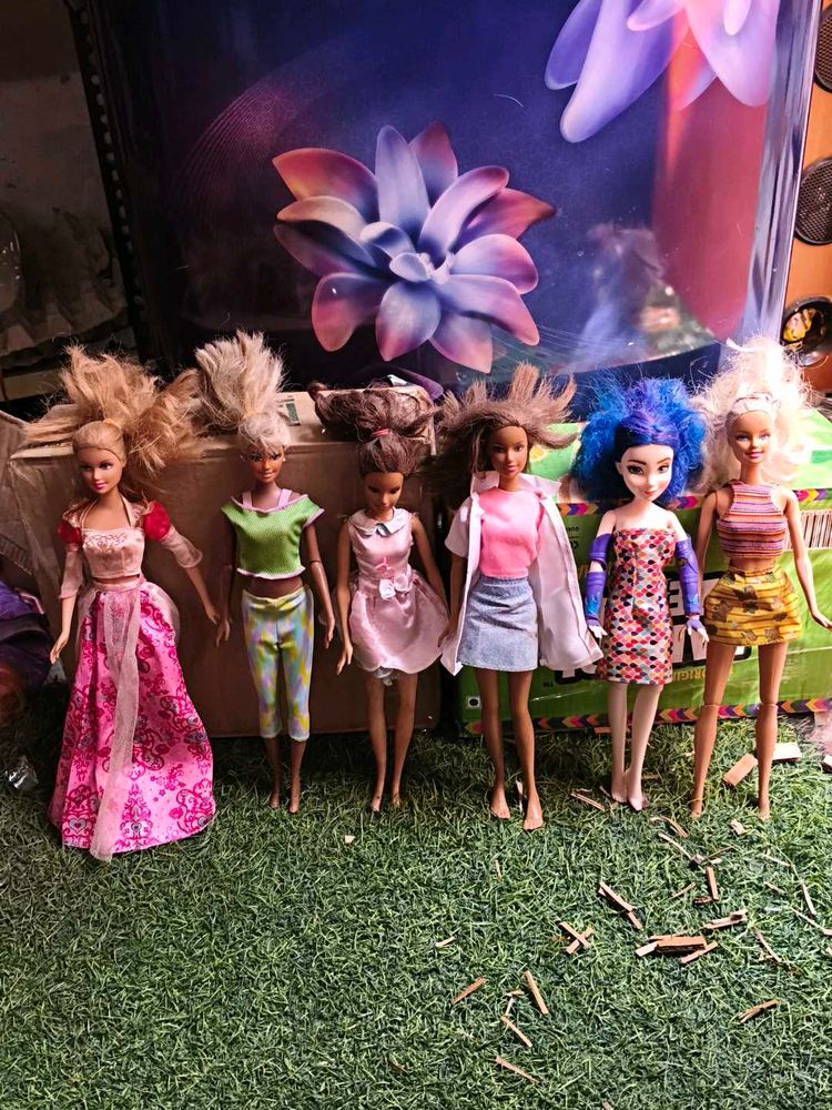 dolls