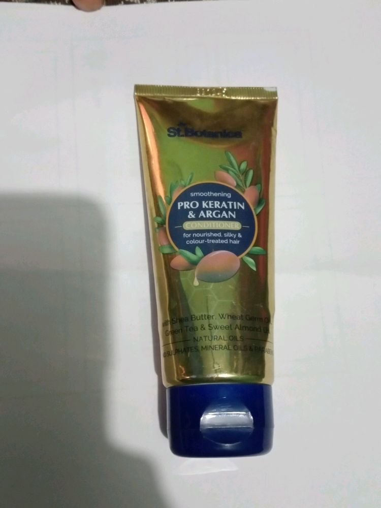 St.Botanica Smoothing PRO Keratin &amp; Argan Conditio