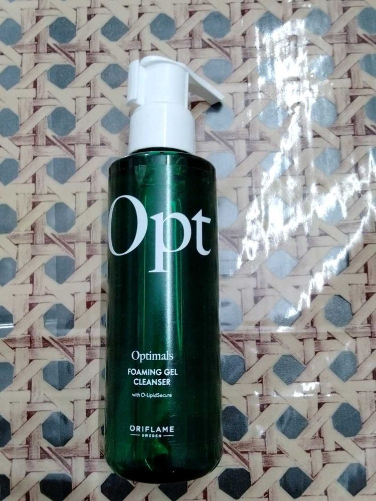Optimals Cleanser (for oily skin)