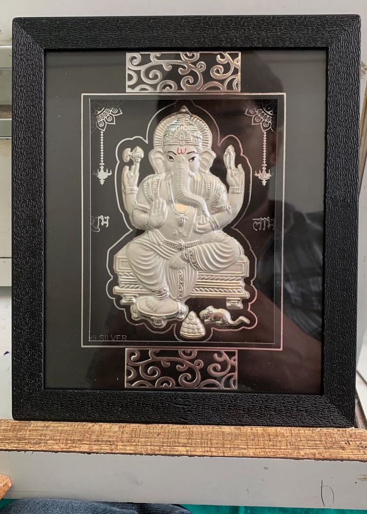 999 pure silver Framed Ganesha Showpiece