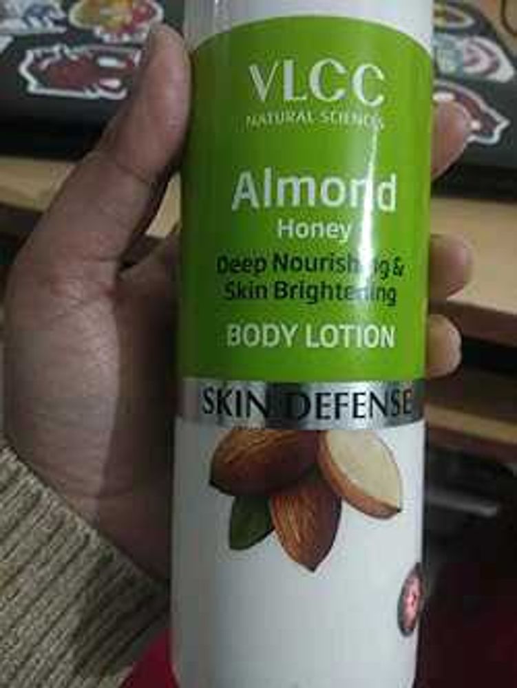 Vlcc Almond Honey Body Lotion