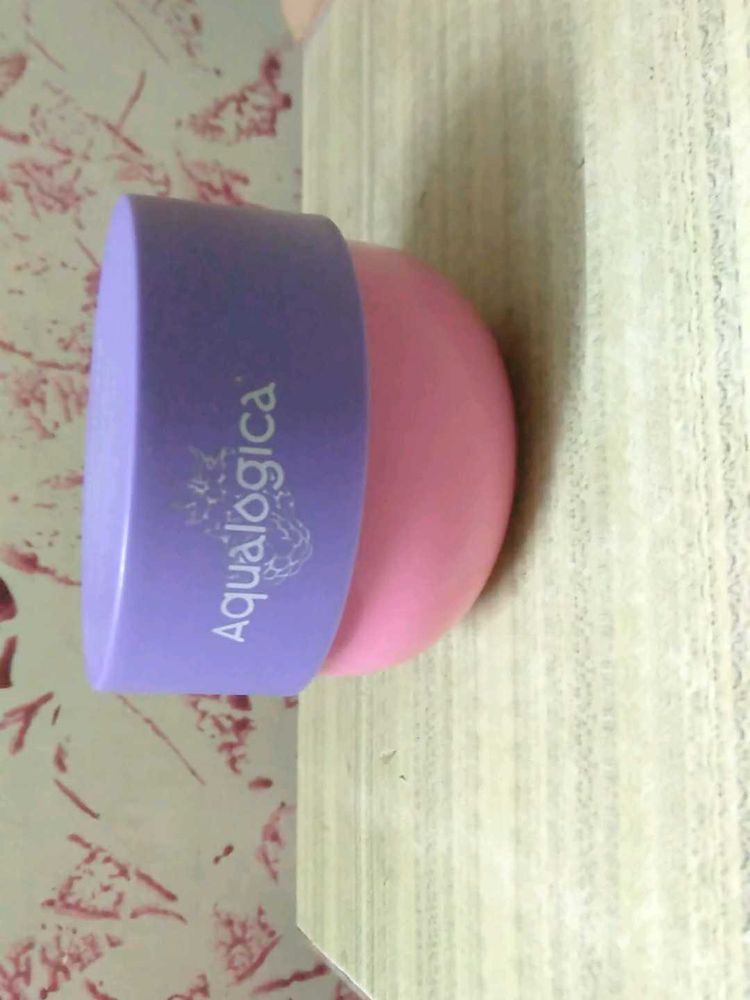 Aqualogica Hydra Gel Moisturizer