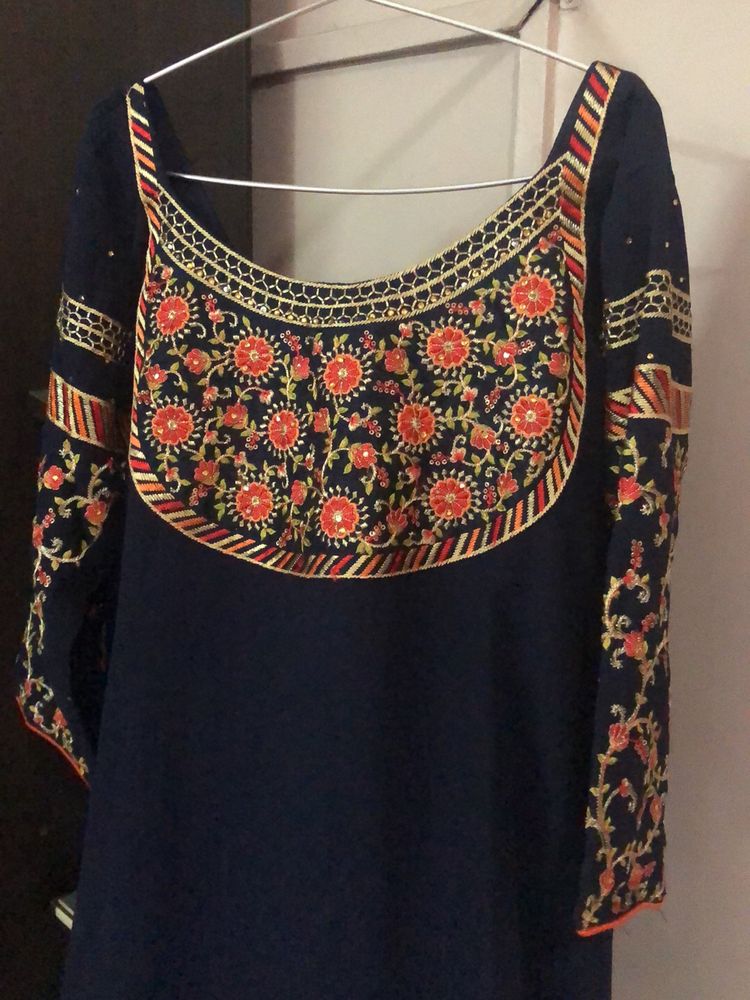 Beautiful Embroidery Kurti
