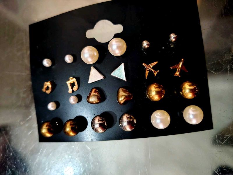 12 Pairs Of Ear Studs