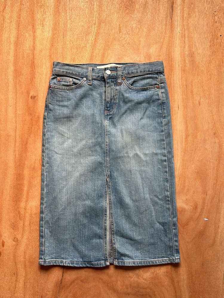 Gap Skirt