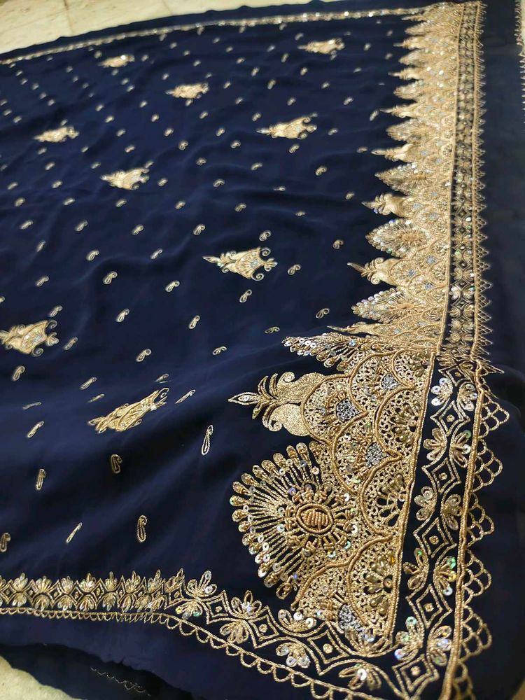aari tari zardozi work saree available 😻🔥