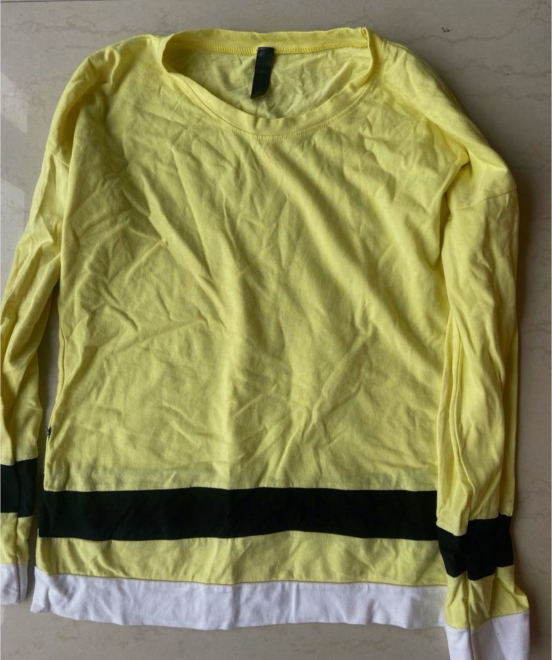 Yellow colourblock tshirt