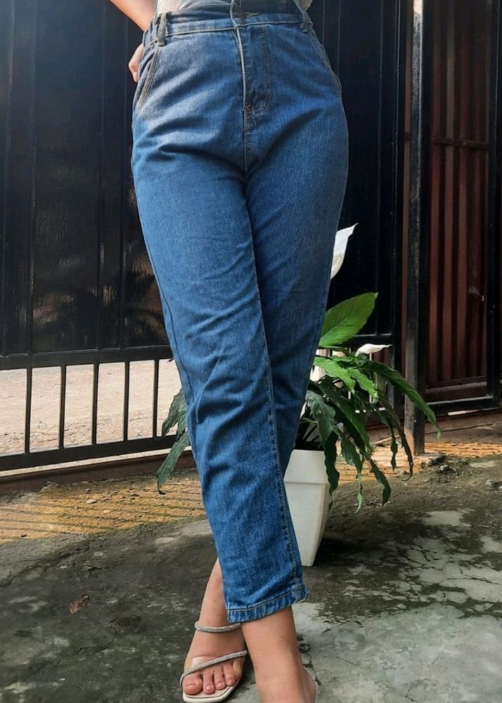 Mom Jeans