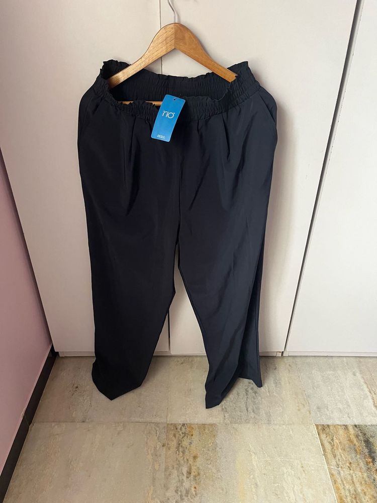 New Rio High-Waisted Pants