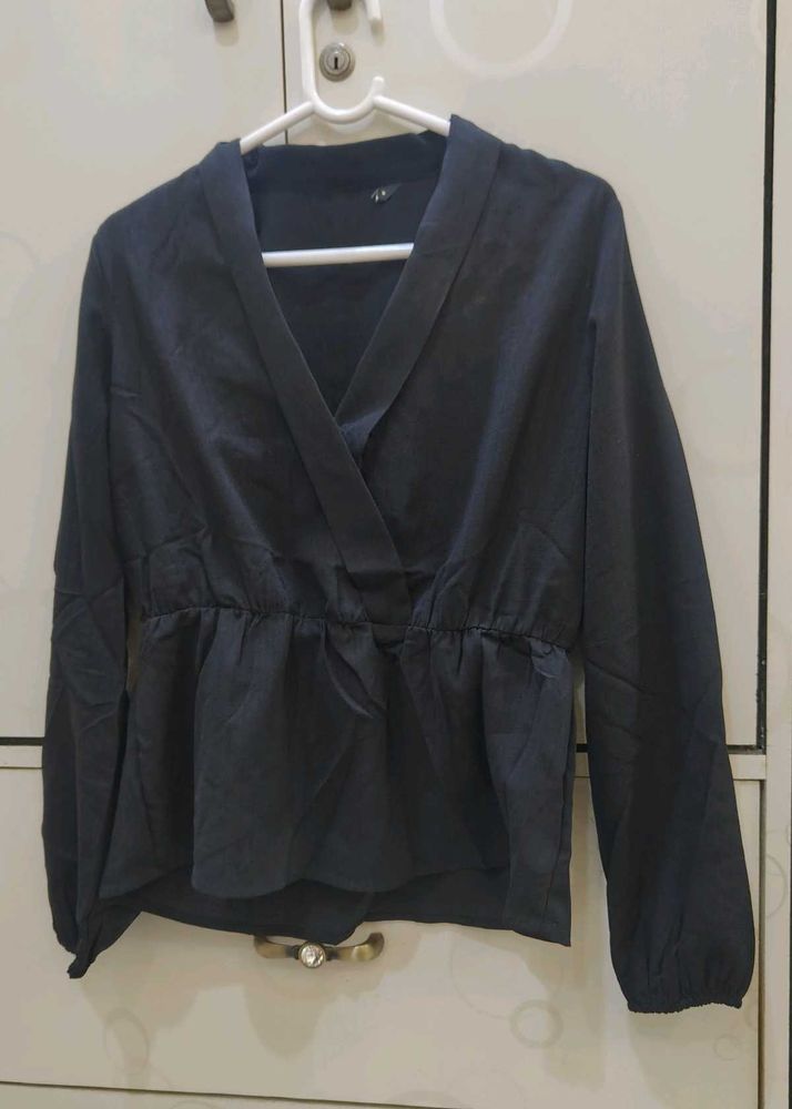 Elegant Black V-Neck Top