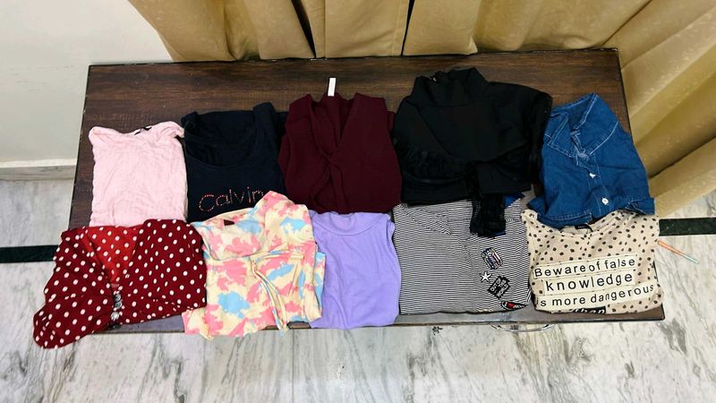 Bundle of Women&#39;s Tops