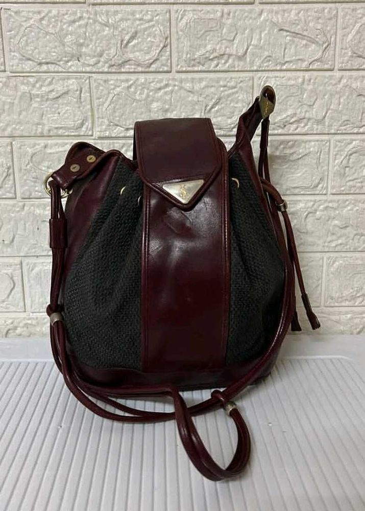 Yves Saint Laurent Drawstring Bag ( Authentic)