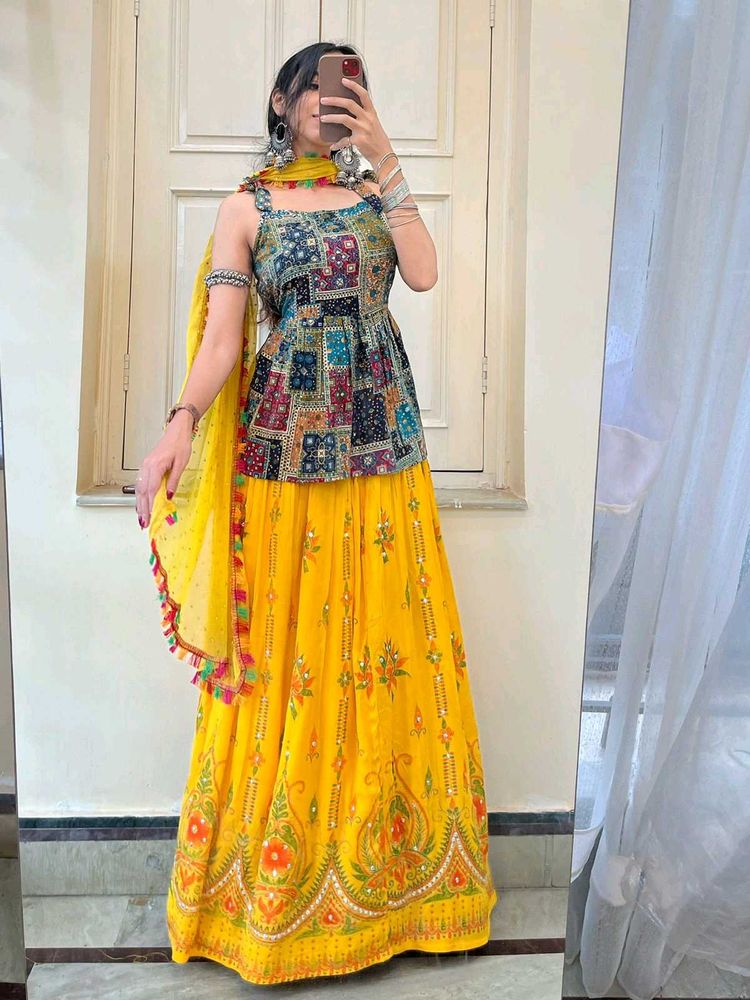 Stylish Lehenga Choli Set