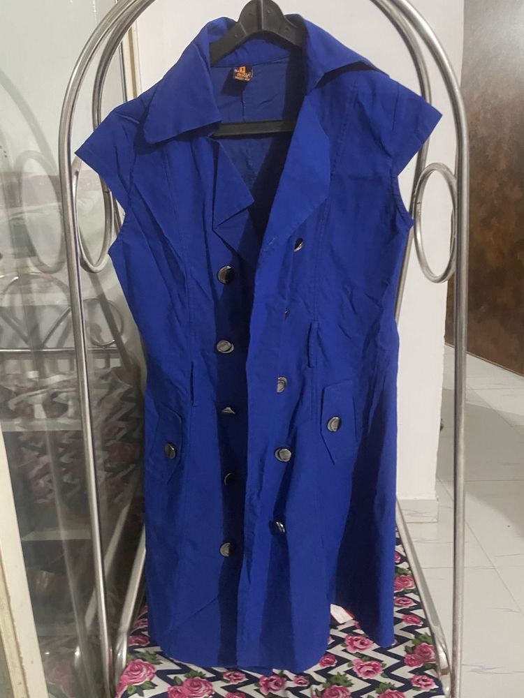 Blue Sleeveless coat dress