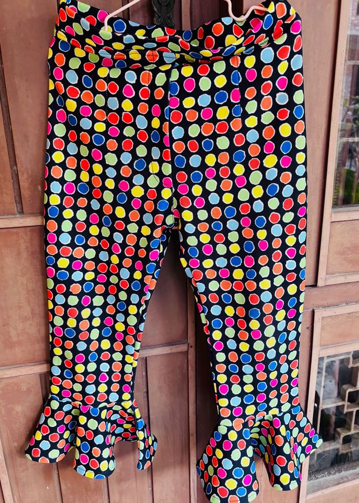 Girls’ Funky Polka Dot Pants With Black T-shirt