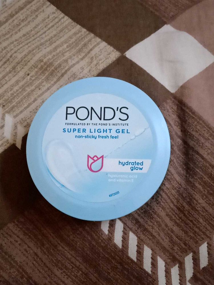 This is Ponds Super Light Gel