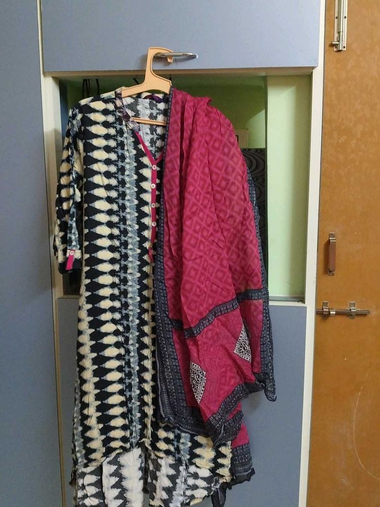 Shristi Kurti