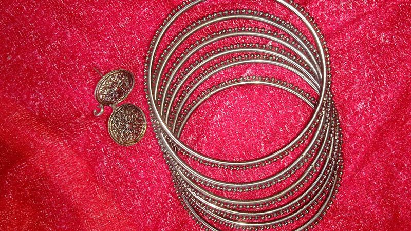 Silver Oxidized Bangle And Earrings