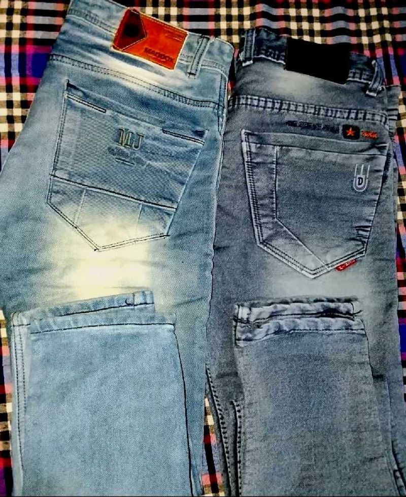 🎁2Jeans ke Sat Me 2 Shirt Free