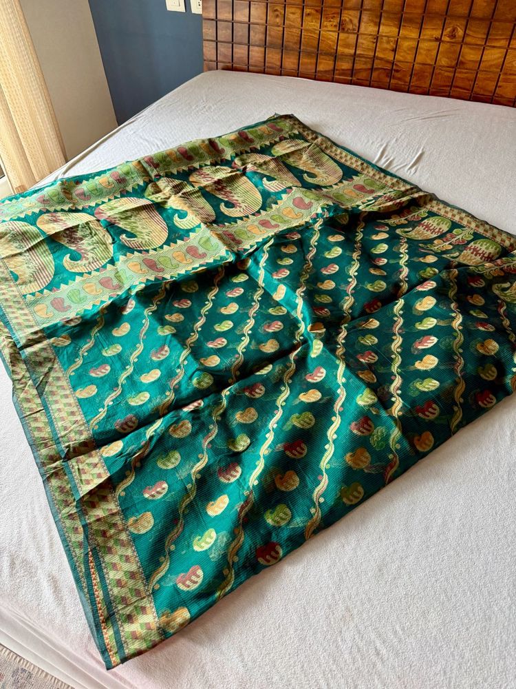 🎄🍀Kota Peacock Green Saree