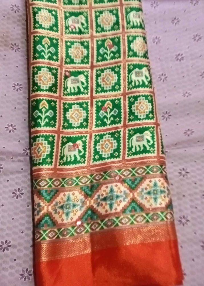 S5 Hathi Printed Saree With Ateched Blouse
