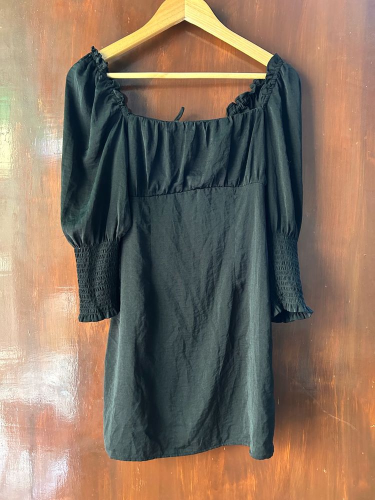 Black Mini Backless Dress with Puff Sleeves