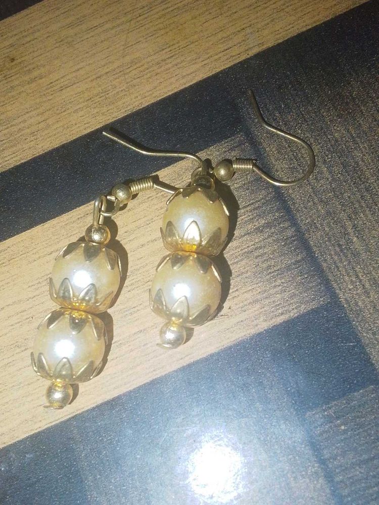 Pearl Drop Earrings