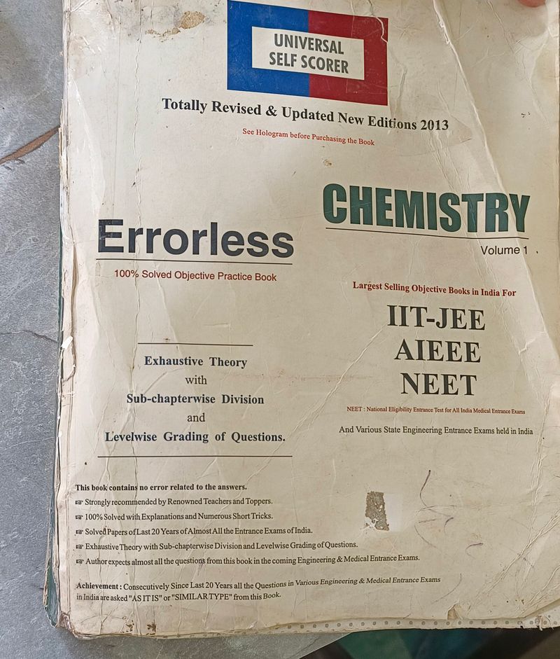 Universal Self Scorer Chemistry Volume 1 NEET/IIT